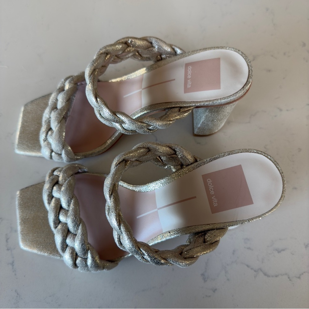 Dolce Vita Paily Braided two strap Heel in gold New Size: 6 - Picture 4 of 8